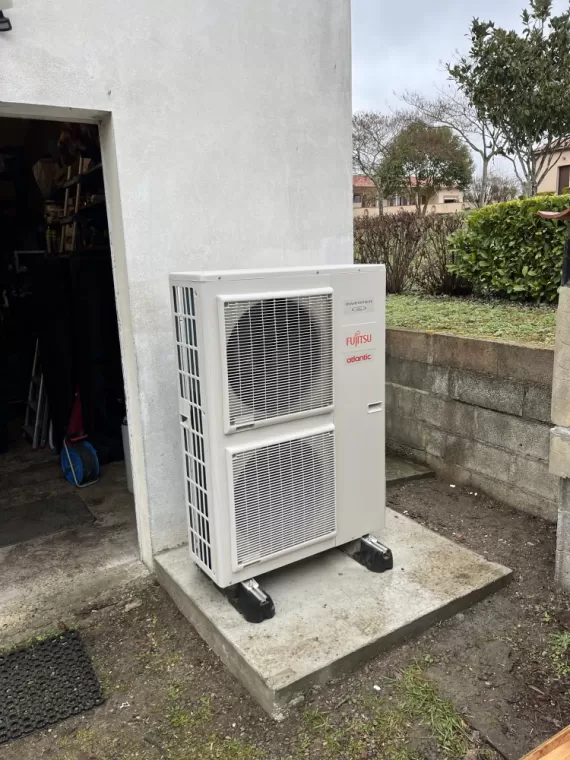 Installation d'une pompe à chaleur air eau à Montech., Castelsarrasin, GM Elec