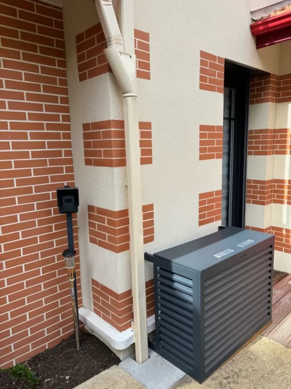 Installation BY SPLIT ATLANTIC dans le 33 La Teste-de-Buch, Castelsarrasin, GM Elec